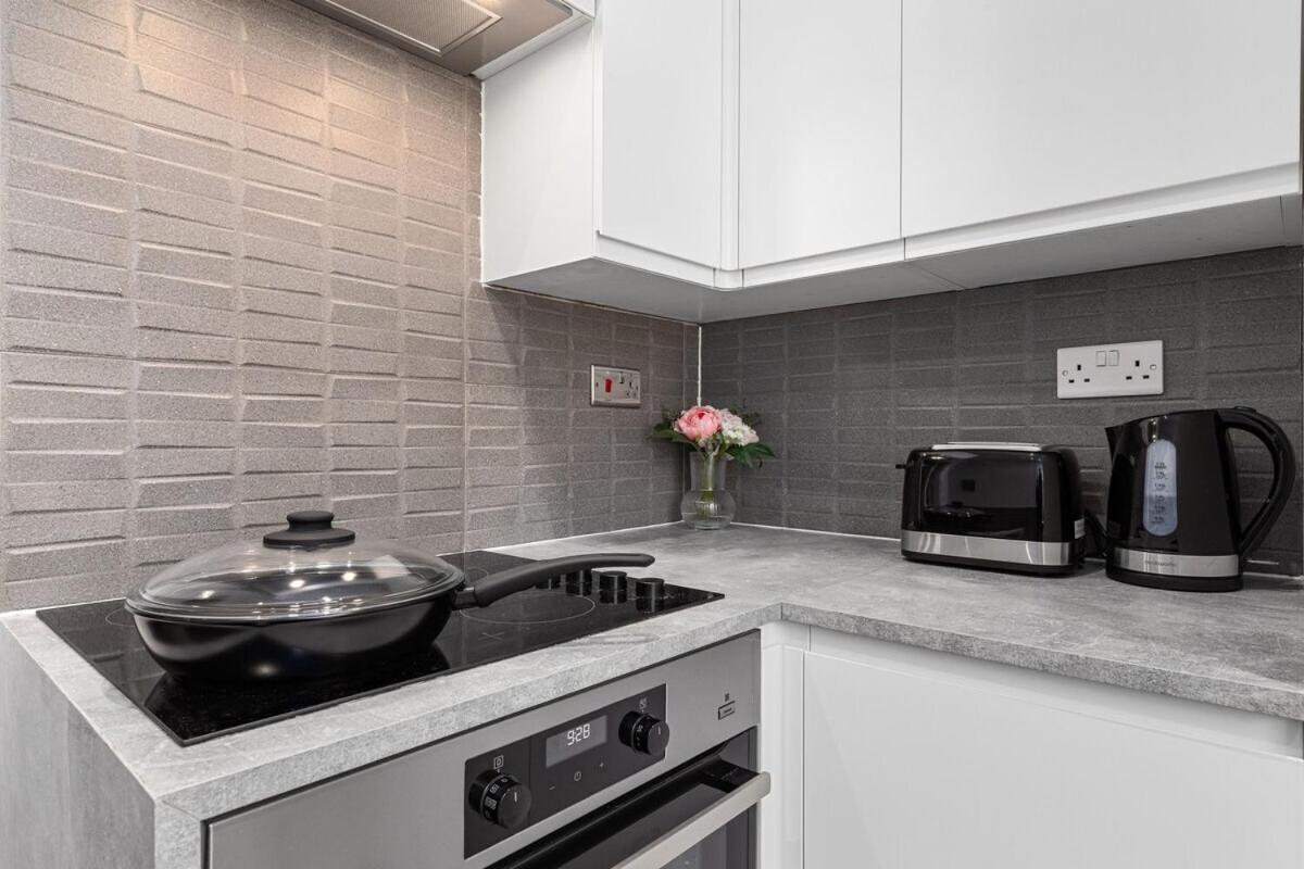 Central London Luxury, Relaxing Apartment! 2 Mins From Paddington Station! Δωμάτιο φωτογραφία